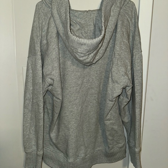 Aerie Oversized Heathered Grey Washed Cotton Hoodie V Neck Women’s Medium - Picture 2 of 11